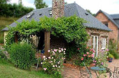 Hollidays in France Normandy, welcome baby ! cottage, B & B, studios 3*** pets