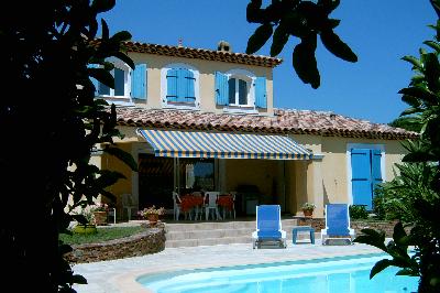 Chambre d'hôte dans villa avec piscine dans le Var 30 mn de la mer