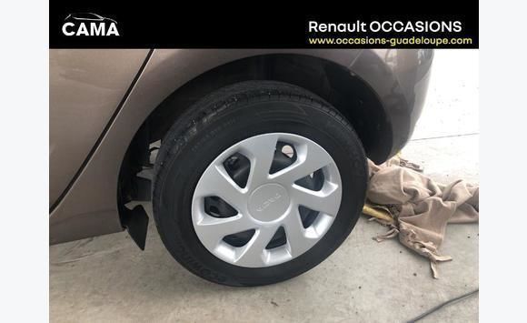Renauld  Dacia Sandero 1.0 SCe 75ch Ambianc - photo 4