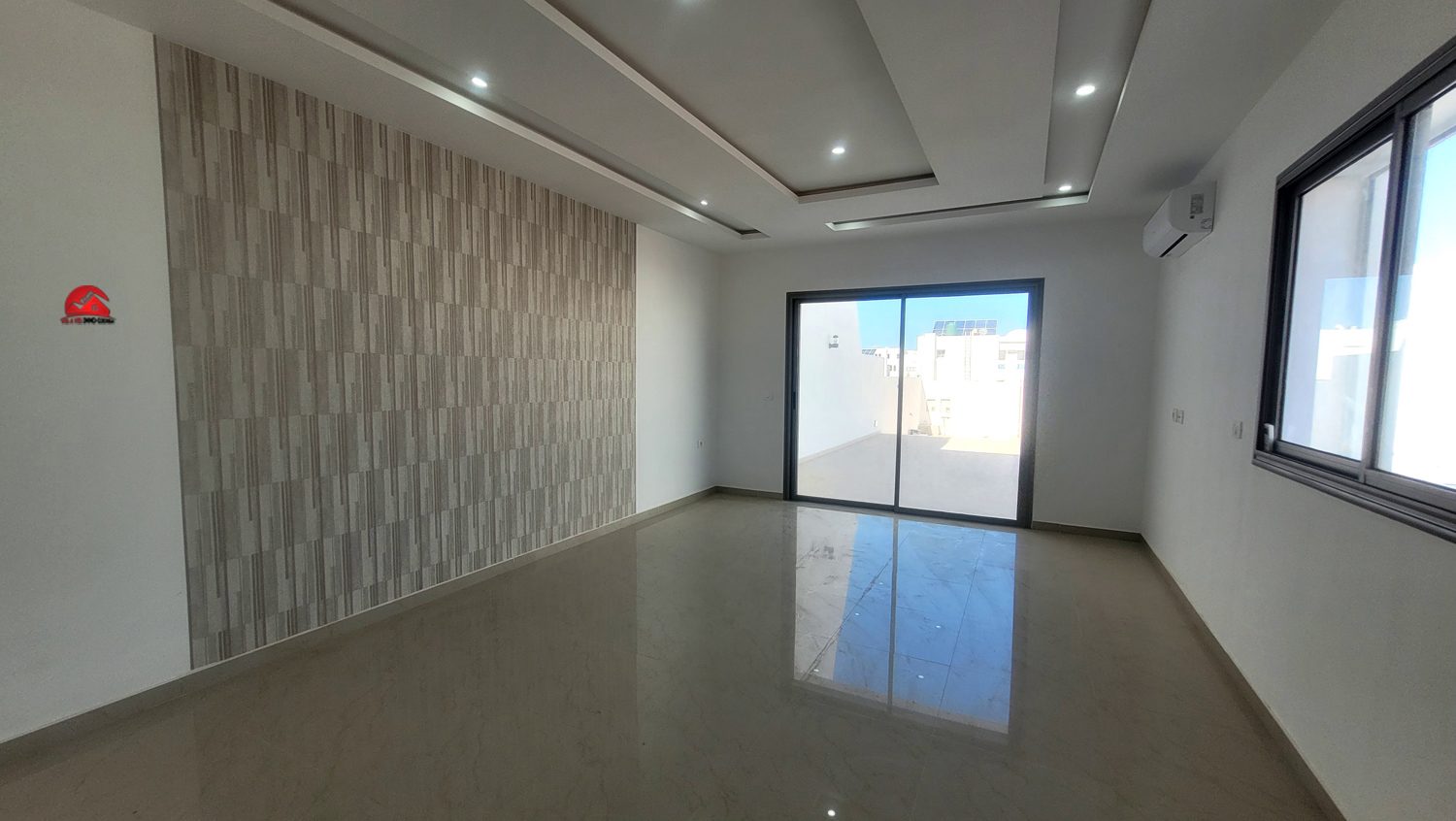 VILLA NEUVE À VENDRE AVEC PISCINE À HOUMT SOUK DJERBA-REF V 629 - photo 2