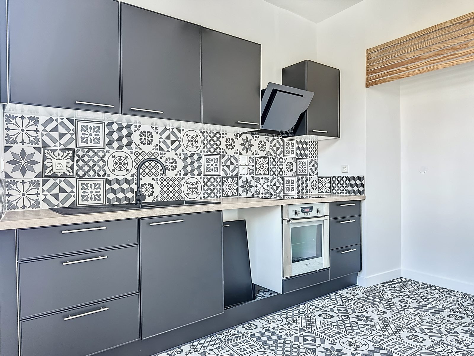 Superbe appartement duplex T4/5 de 150 m2 entièrement rénové - photo 3