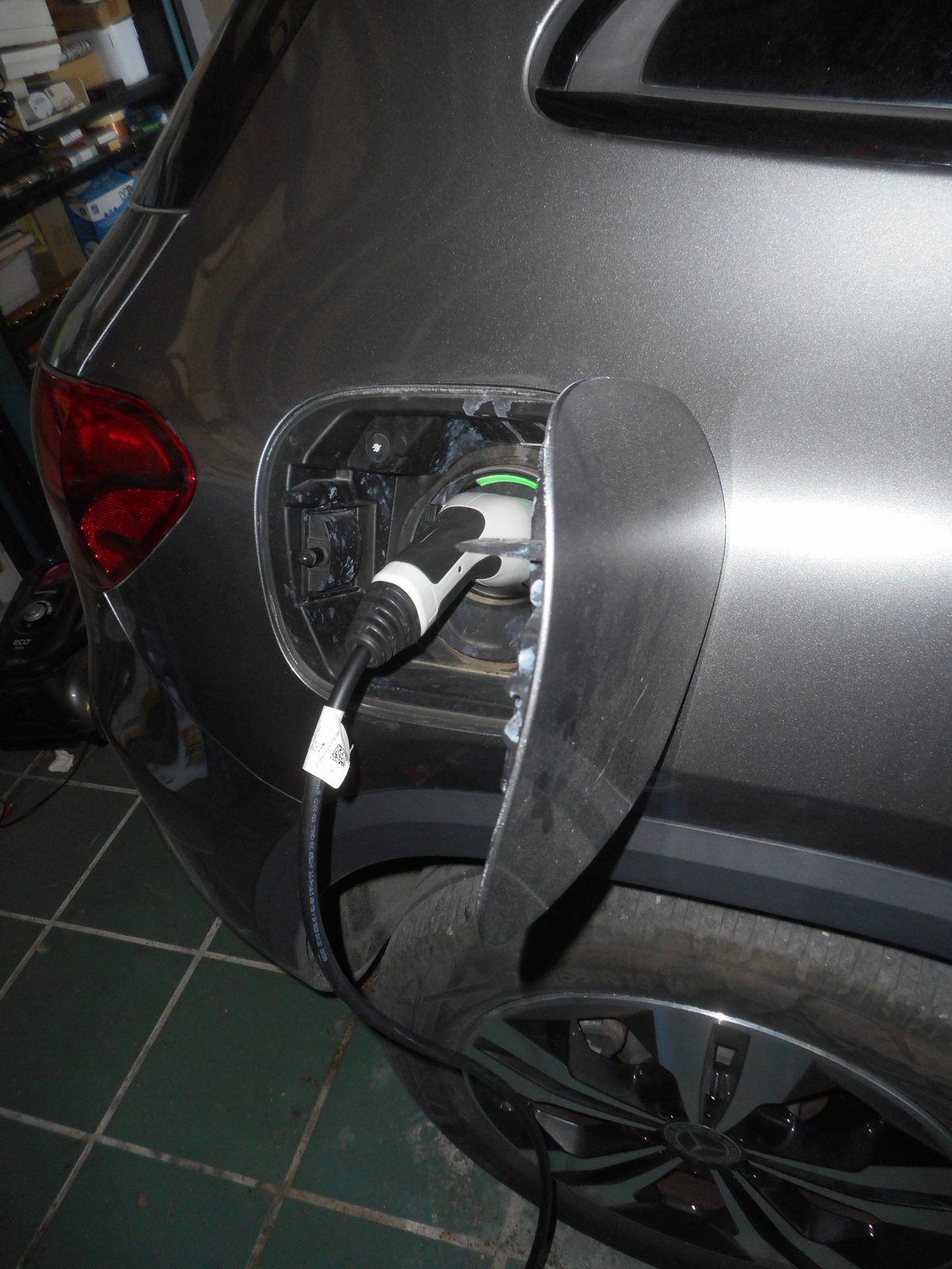 mercesdes hybride rechargable 250 gla e - photo 2