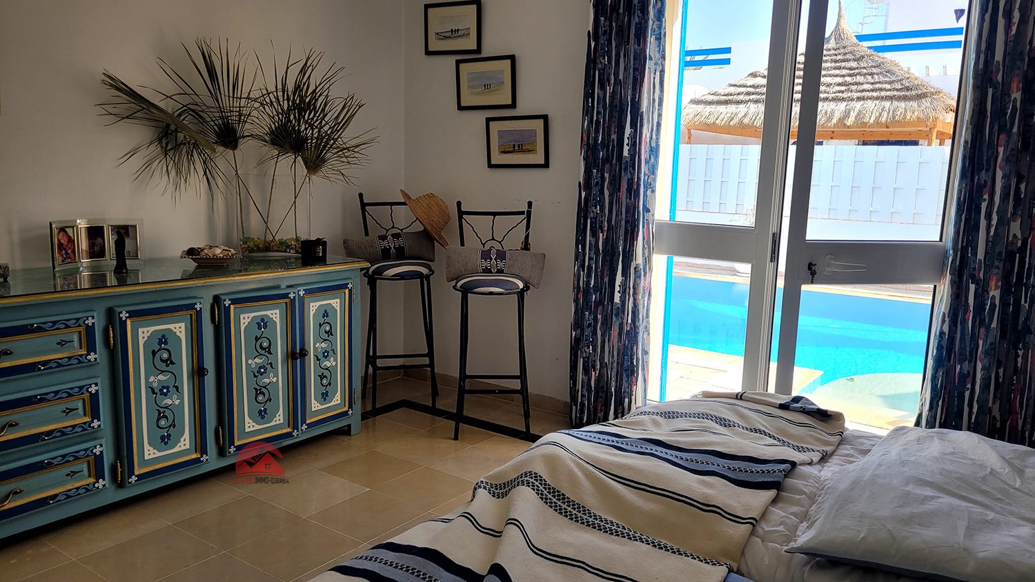 A VENDRE EN ZONE TOURISTIQUE BELLE VILLA AVEC PISCINE PRIVÉE - RÉF V623 - photo 5