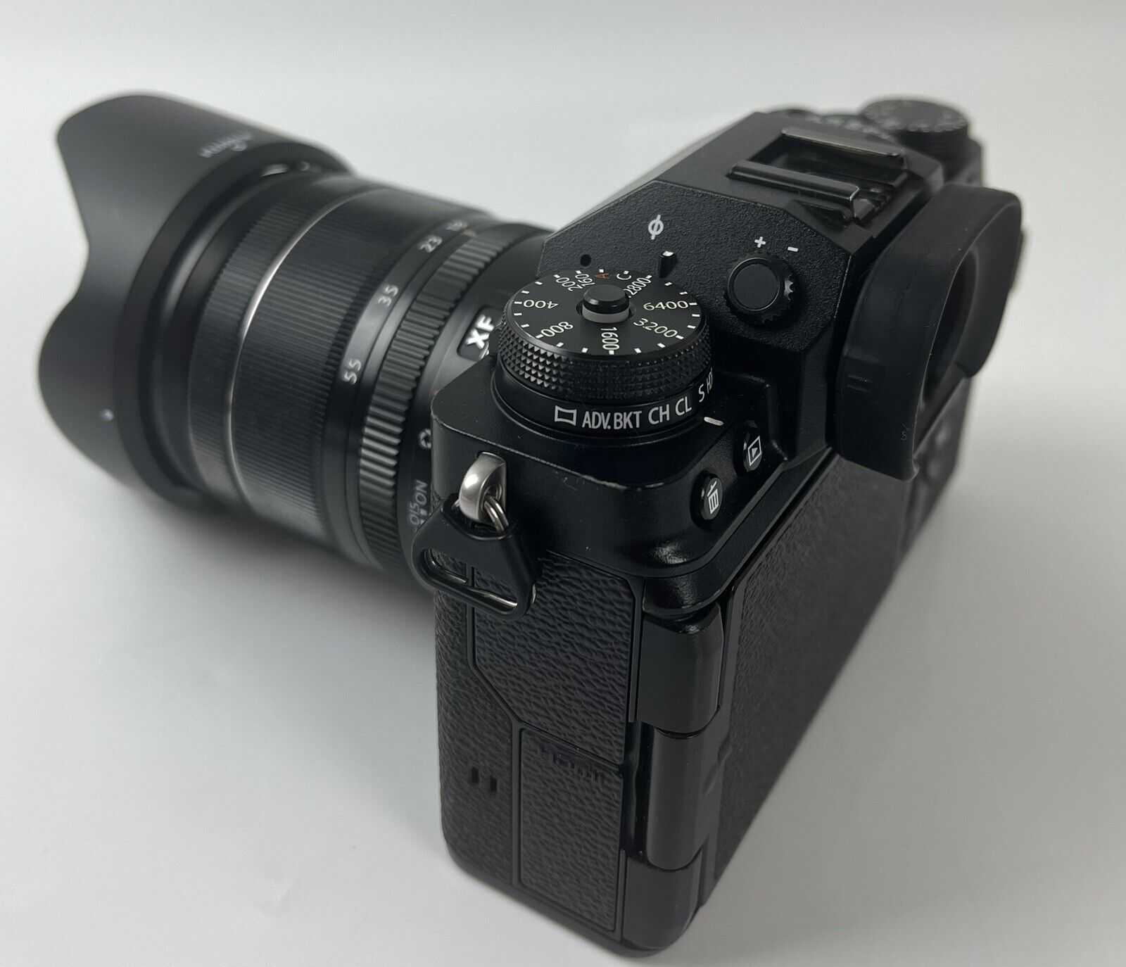 Fujifilm X-T4 - photo 2