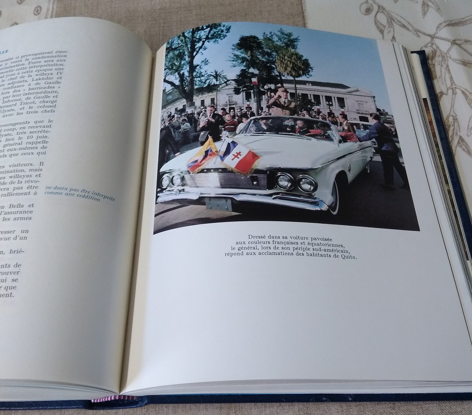Très joli livre de la vie extraordinaire / Charles De Gaulle - photo 2
