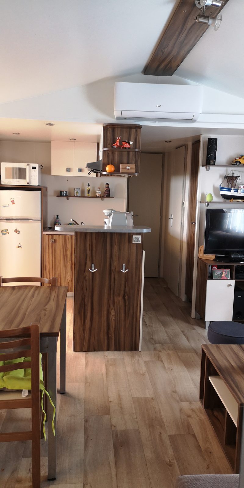 Location MOBILHOME Climatisé avec grande terrasse 6 pers. sur Camping 4* Île d'Oléron - photo 2