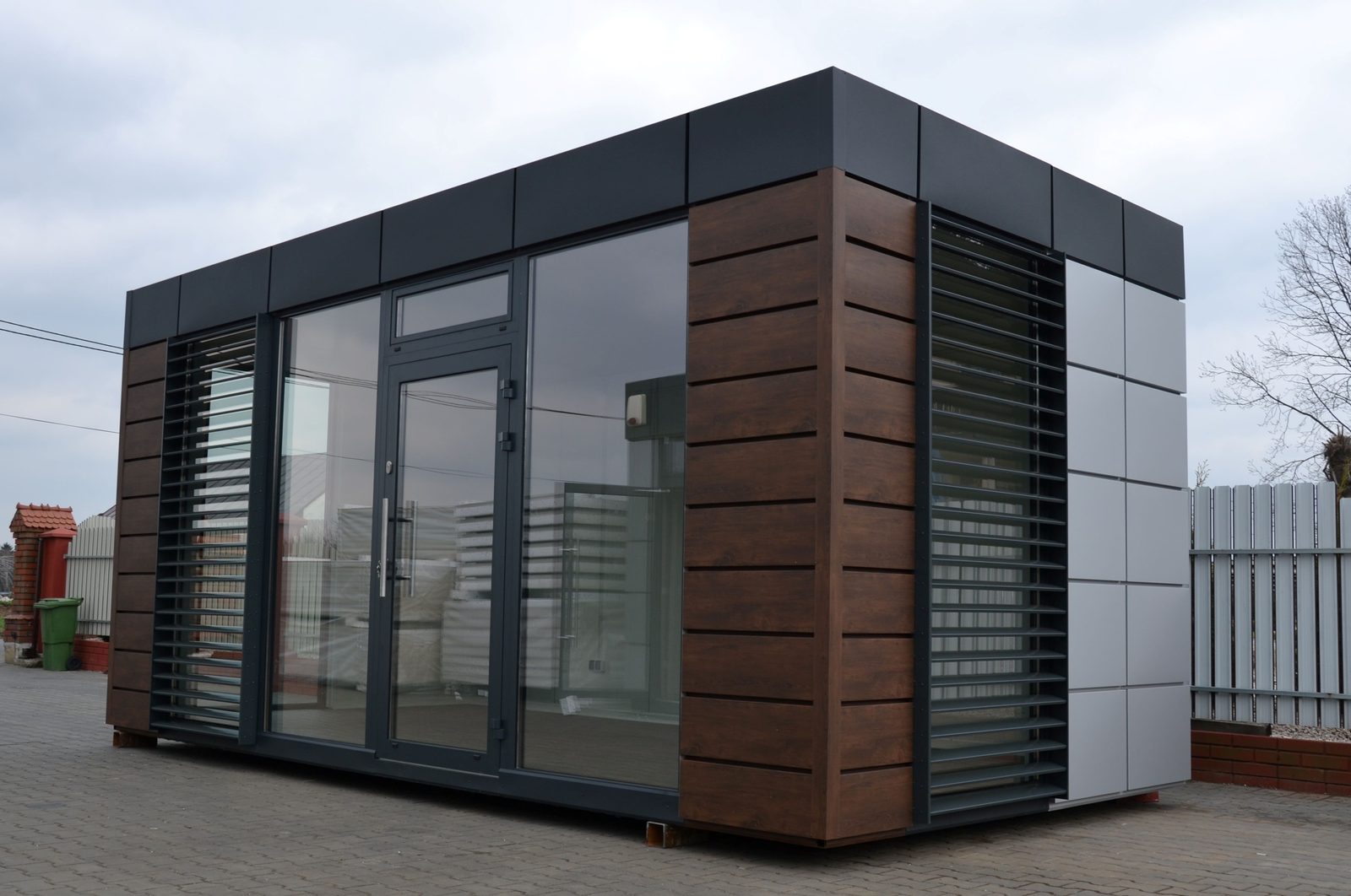 CONTENEUR BUREAU -01 – 6 x 2,5 m – container – bungalow – module – modulaire – préfabriqué - photo 2