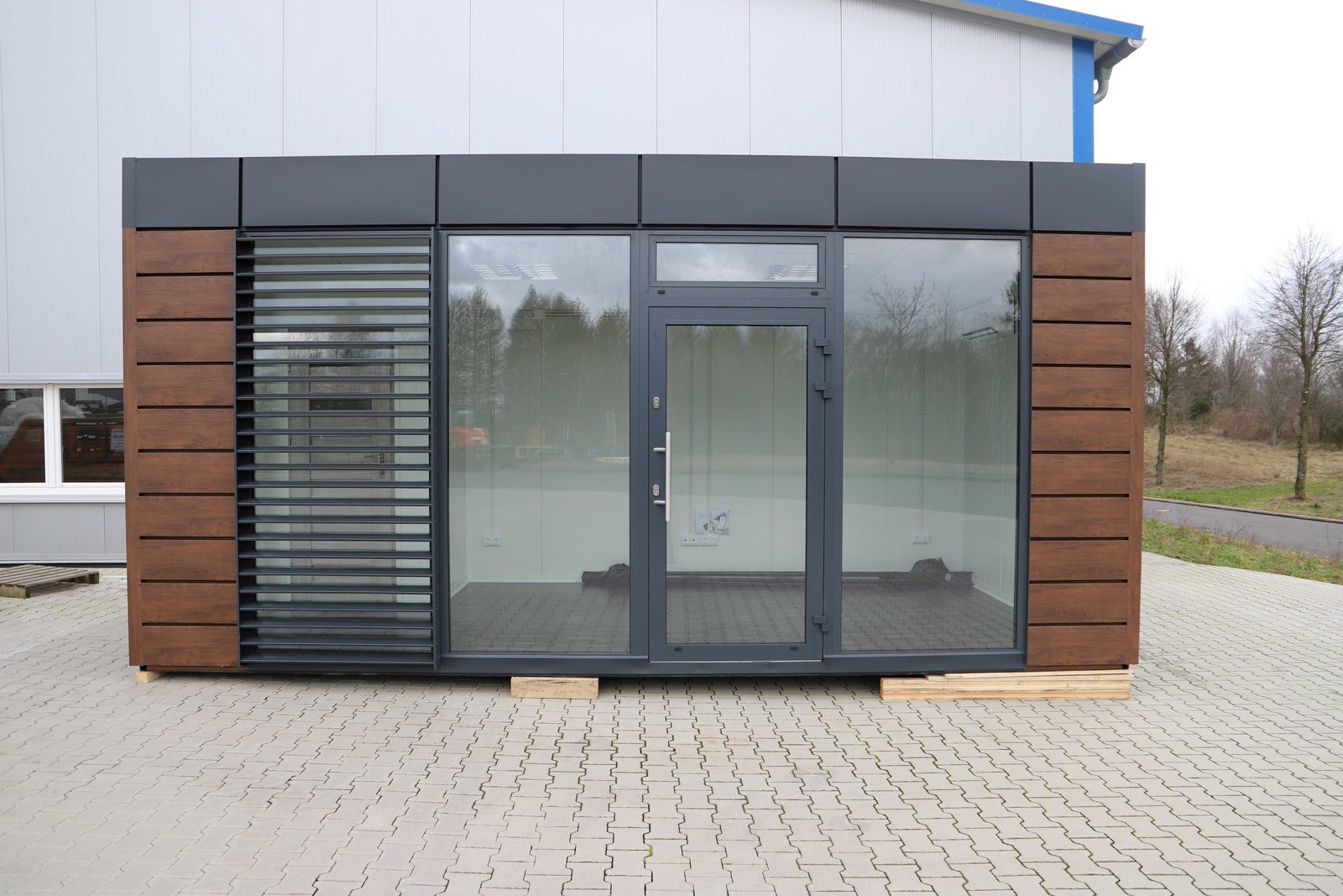 CONTENEUR BUREAU -01 – 6 x 2,5 m – container – bungalow – module – modulaire – préfabriqué - photo 3