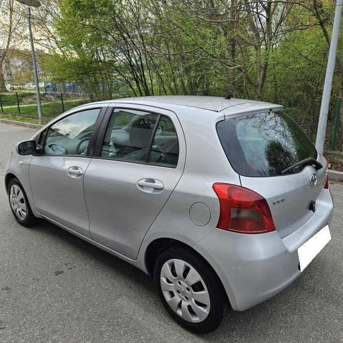 TOYOTA YARIS AUTOMATIK - photo 2