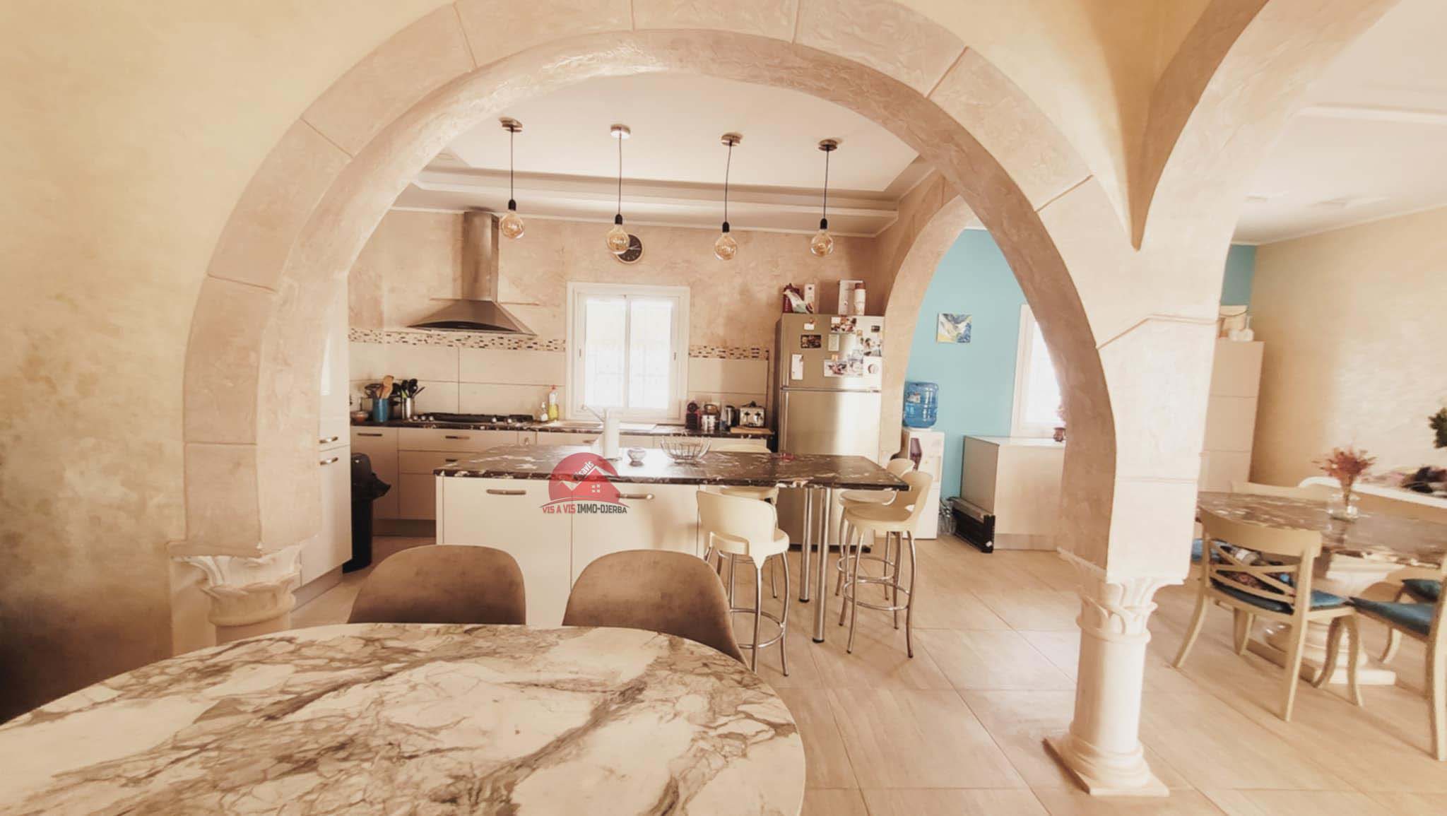 VILLA AVEC PISCINE À DJERBA AGHIR - RÉF V681 - photo 1