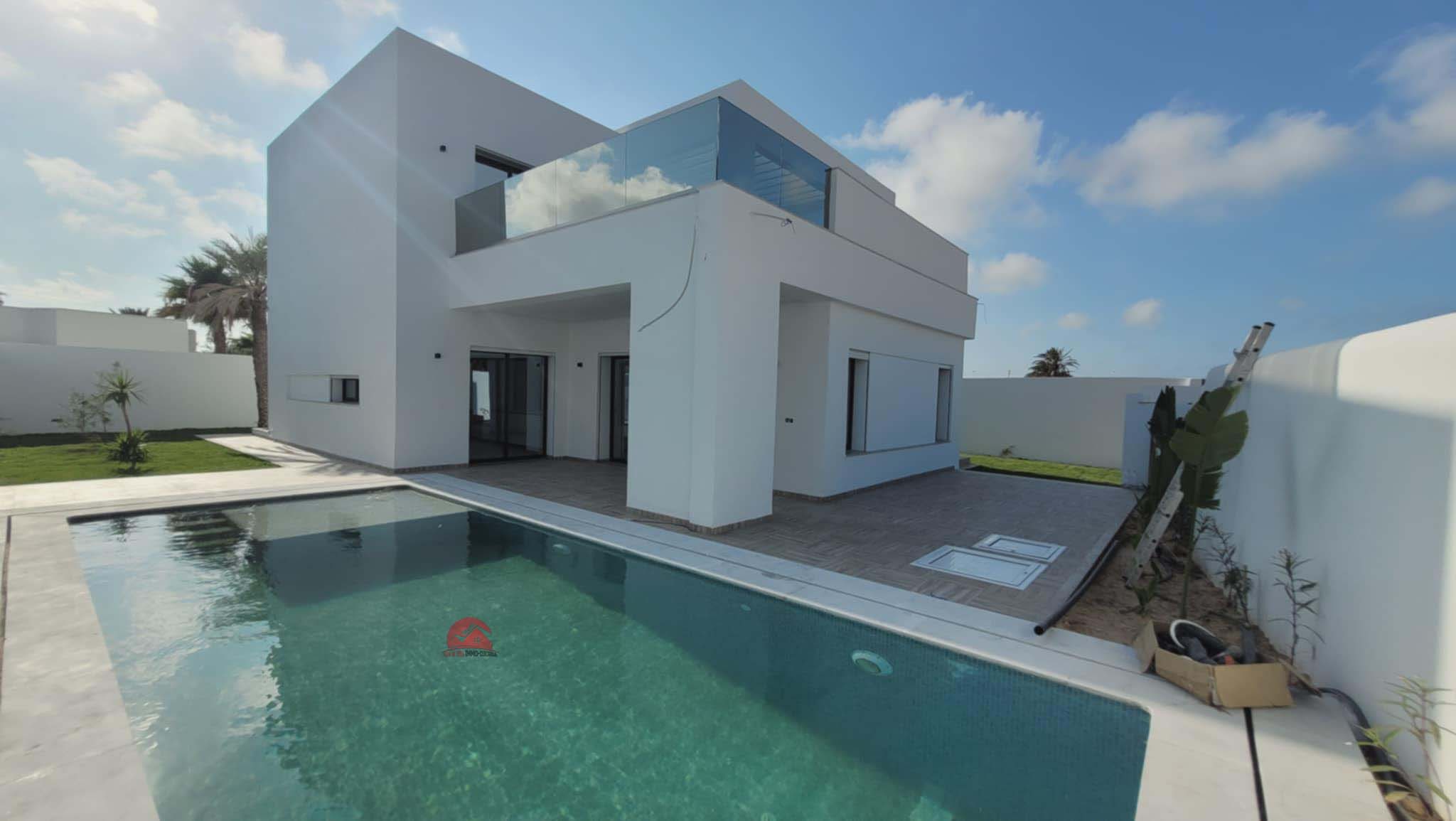 VILLA NEUVE À LA ZONE TOURISTIQUE MEZRAYA DJERBA- RÉF V640 - photo 1