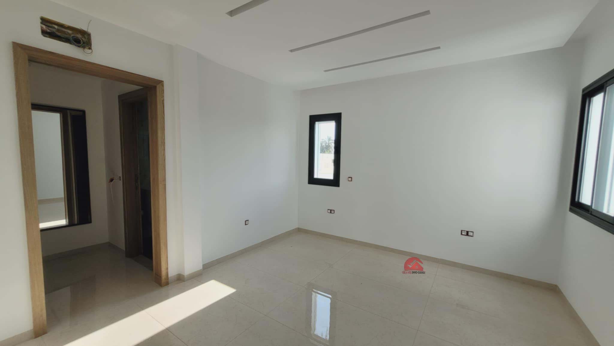 VILLA NEUVE À LA ZONE TOURISTIQUE MEZRAYA DJERBA- RÉF V640 - photo 3