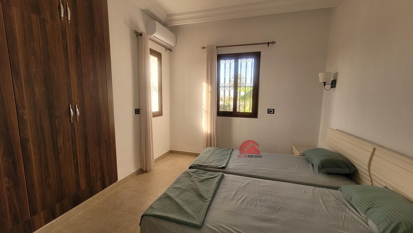 GRANDE MAISON  SUR MEZRAYA DJERBA ZA - RÉF V693 - photo 4