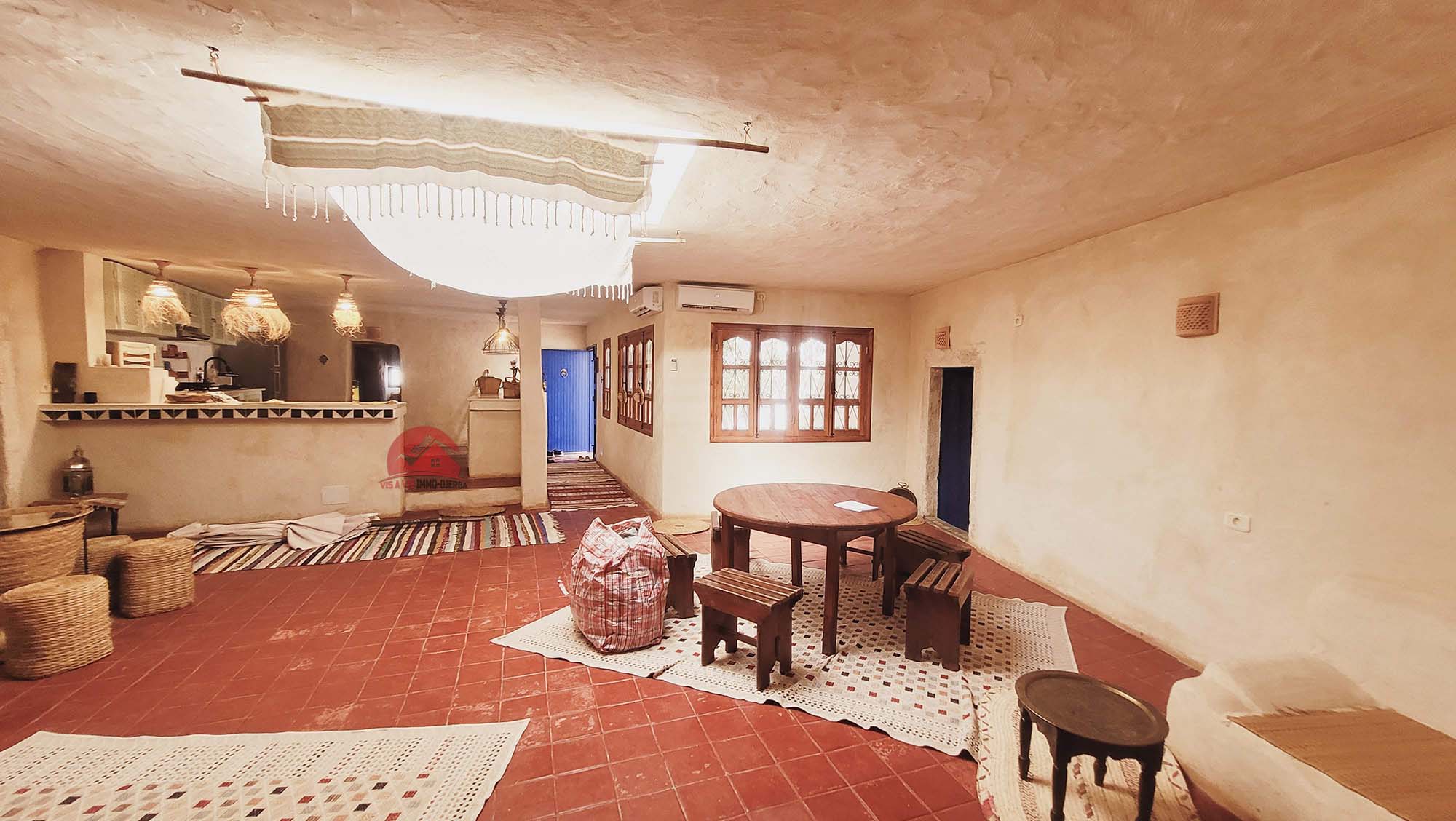 HOUCH TYPIQUE DJERBIEN À BAZIM DJERBA ZA - RÉF V687 - photo 3