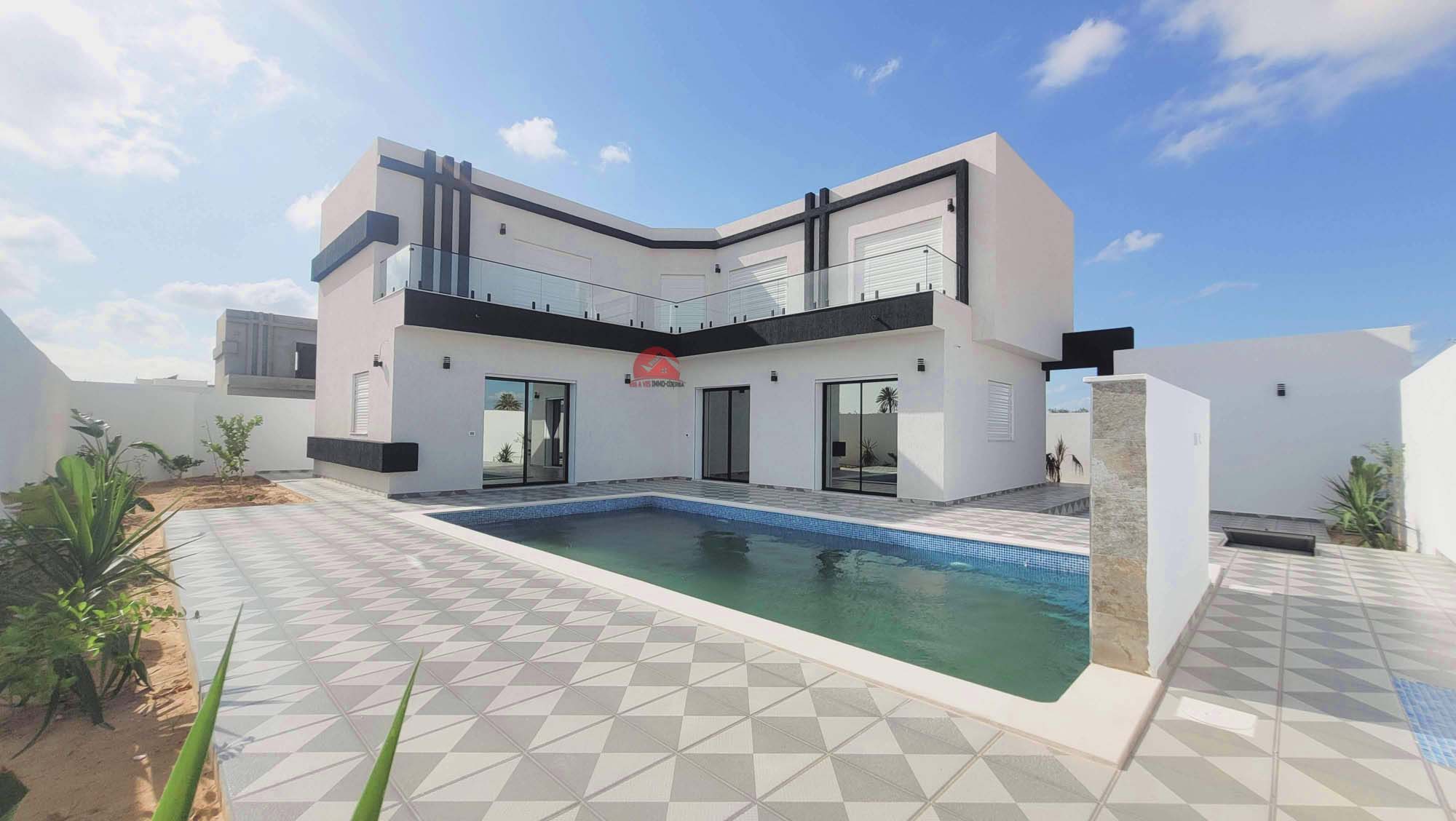 VILLA NEUVE AVEC TITRE BLEU À TEZDAINE DJERBA ZA - RÉF V690 - photo 1