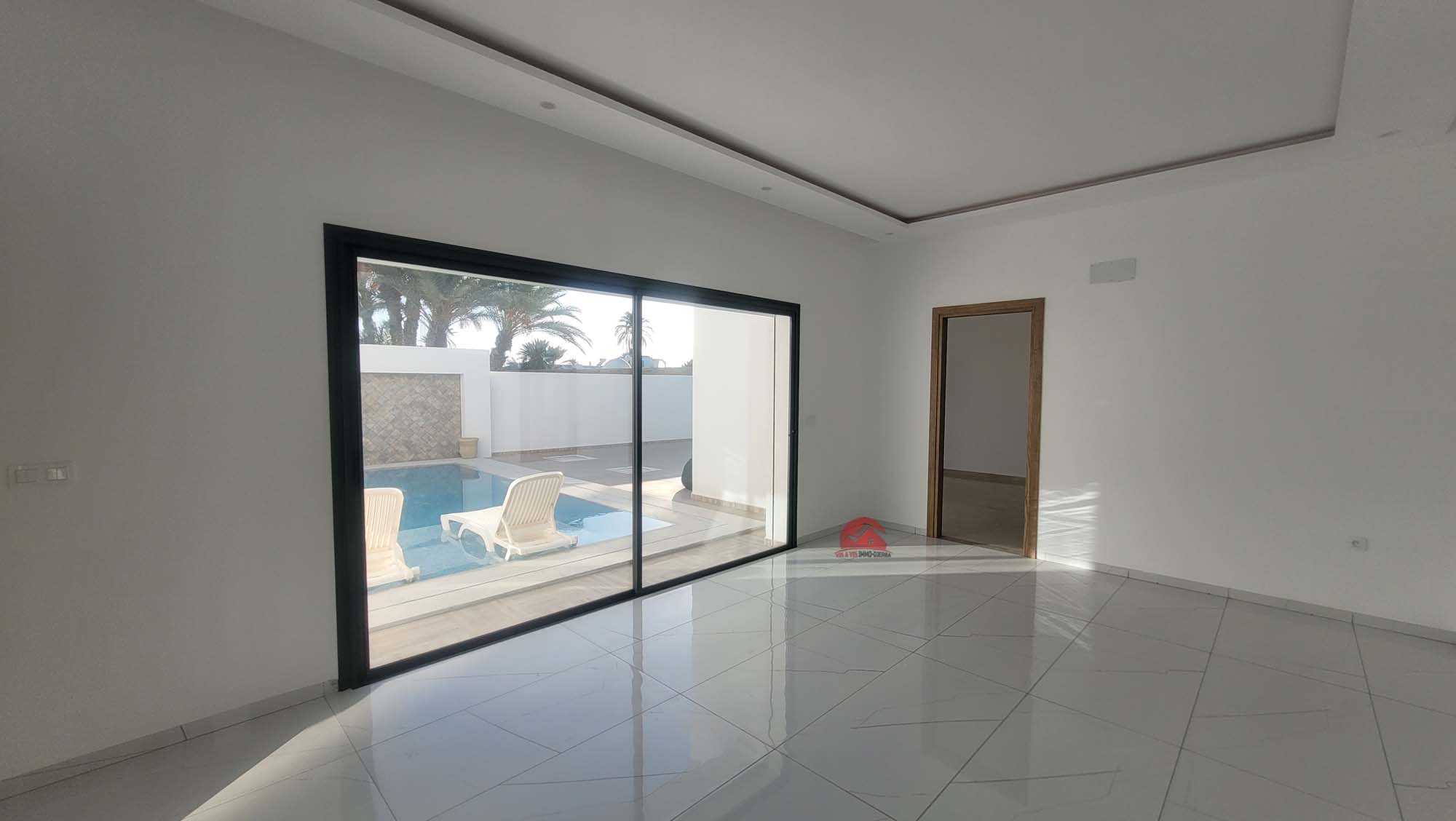 VILLA AVEC PISCINE À MEZRAYA DJERBA ZA - RÉF V620 - photo 2