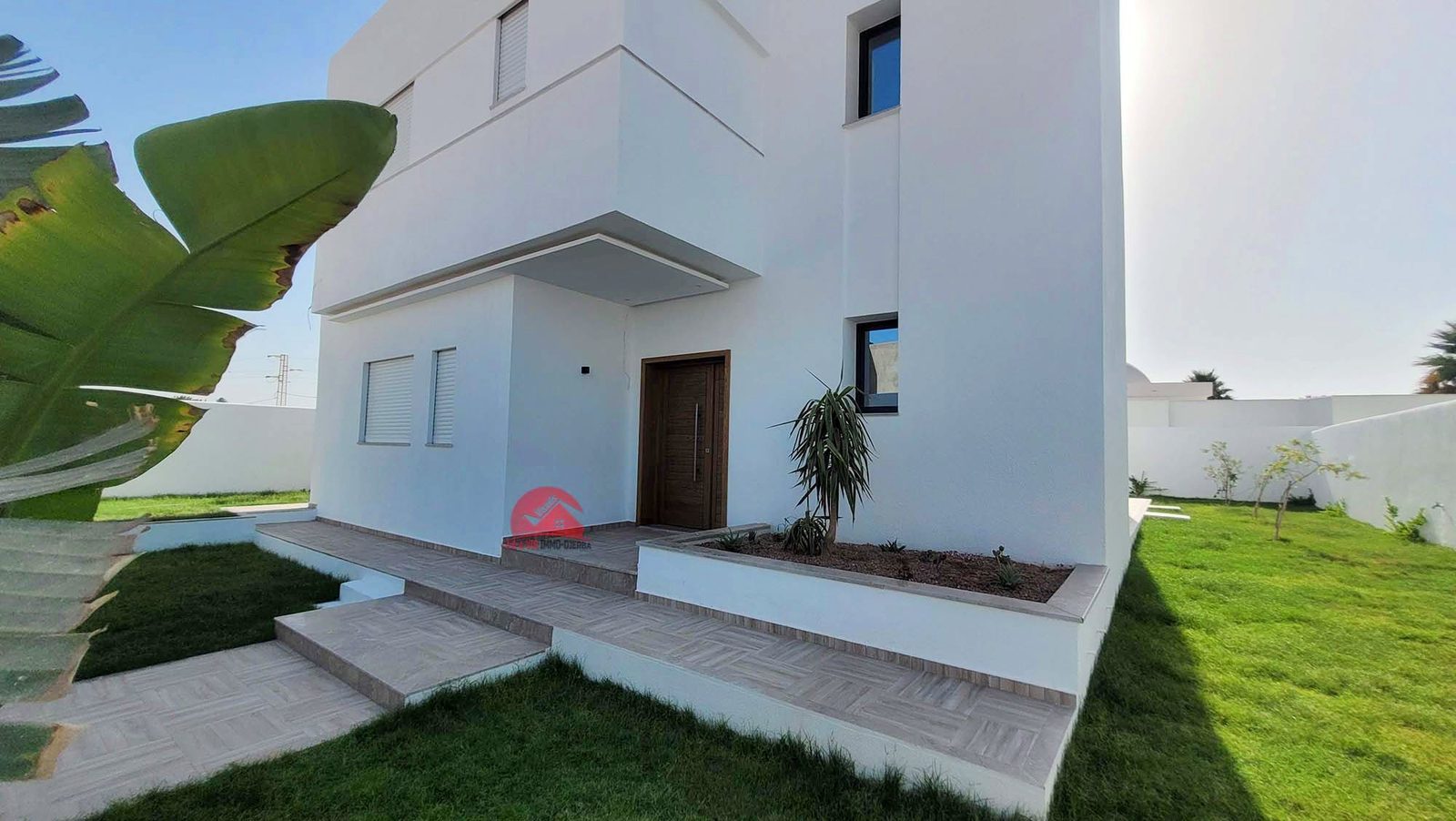 VILLA AVEC PISCINE À MEZRAYA DJERBA ZA - RÉF V620 - photo 1