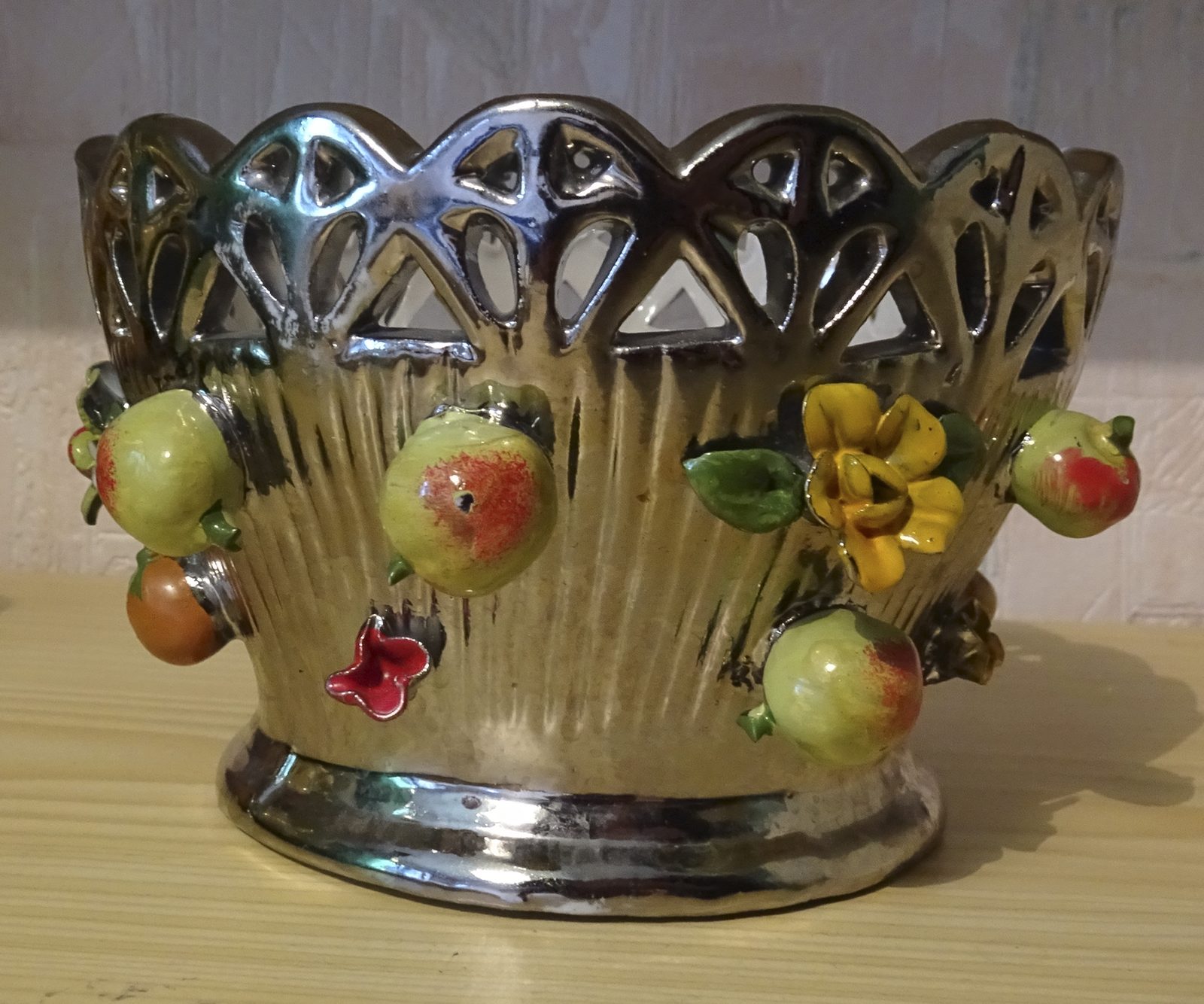 CORBEILLE POT CERAMIQUE FRUITS FLEURS VINTAGE DOREE BORD DENTELLE - photo 5