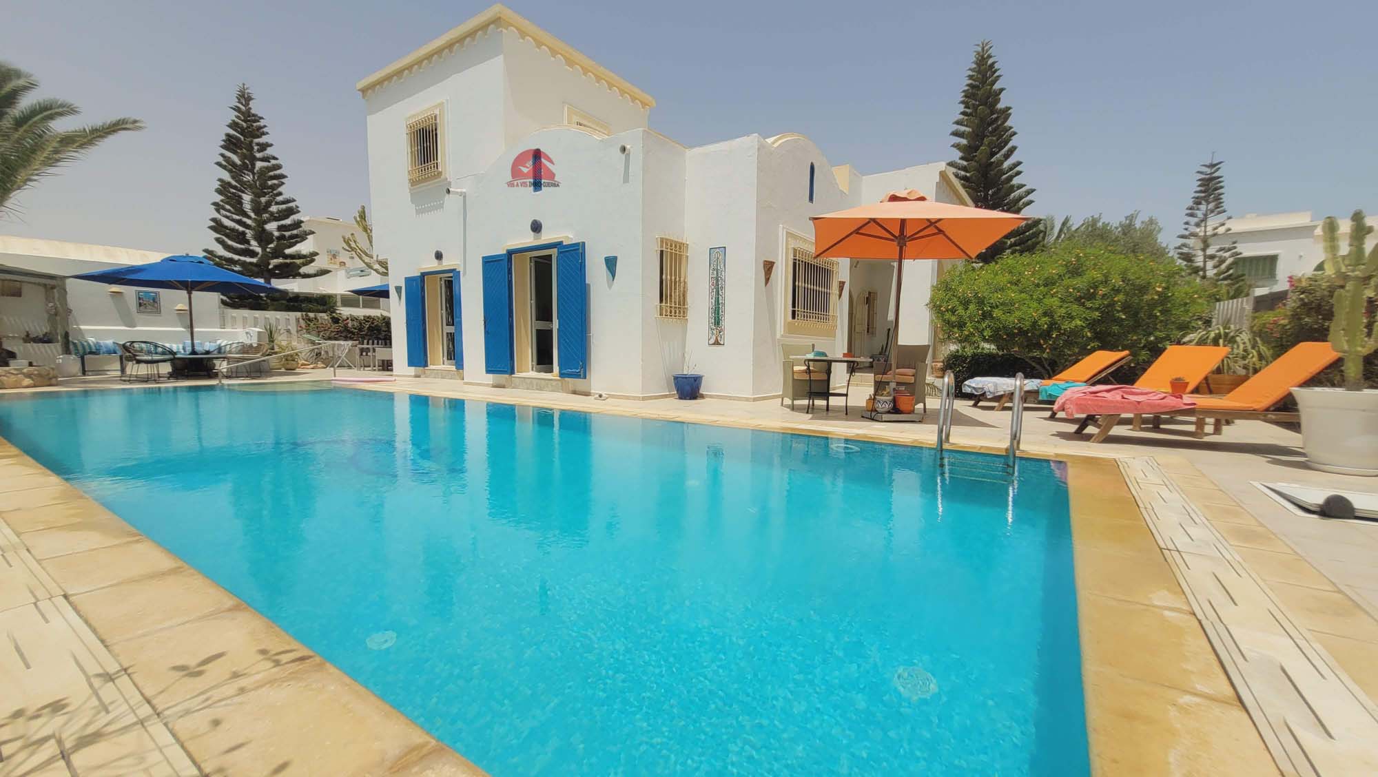 A VENDRE EN ZT BELLE VILLA AVEC PISCINE PRIVÉE - RÉF V623 - photo 1