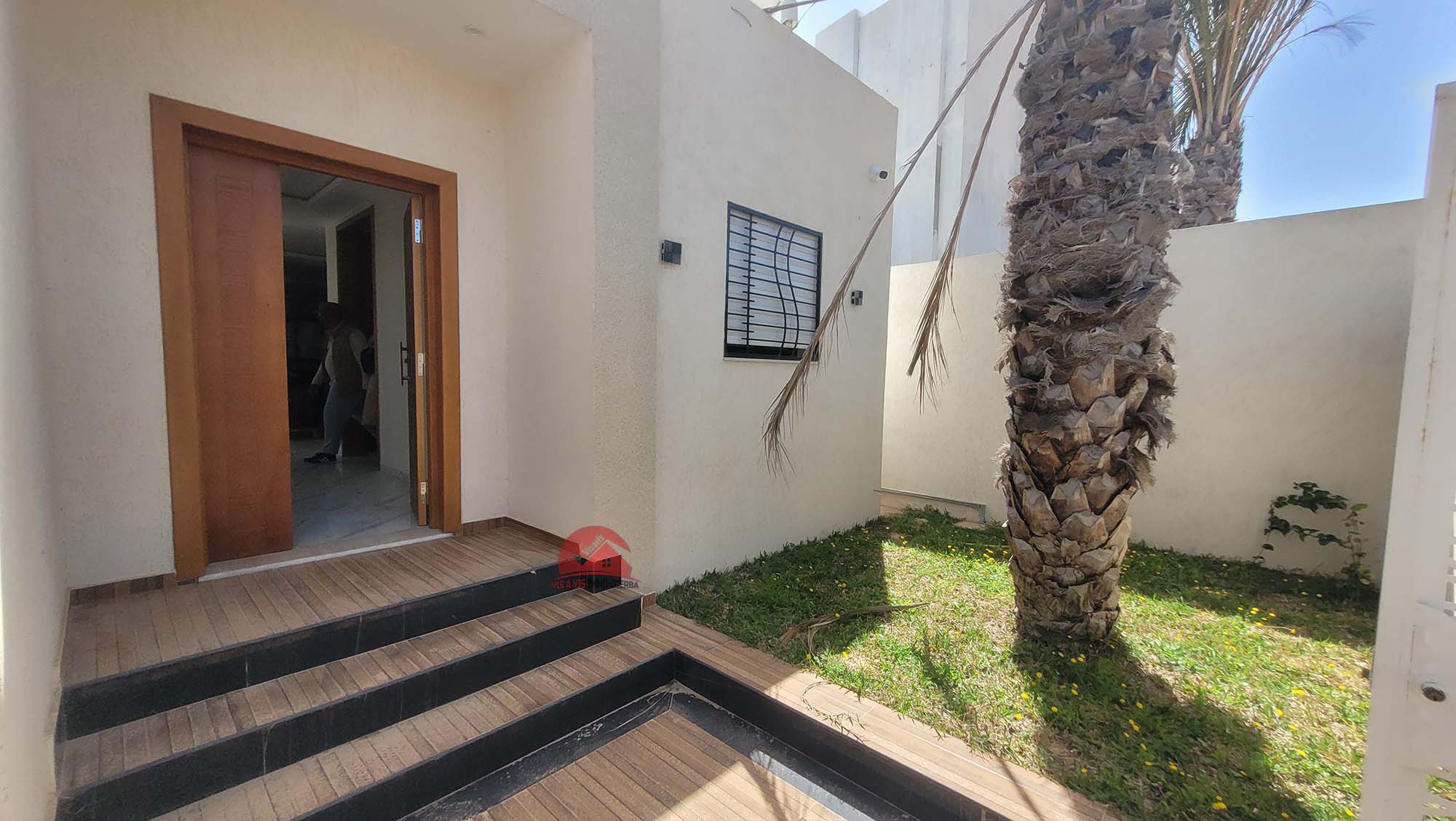 VILLA MEUBLÉE À VENDRE EN ZONE TOURISTIQUE DJERBA ZT - RÉF V701 - photo 6