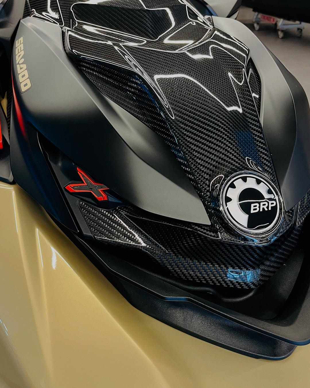 2025 SEA-DOO RXP-X 325 TECH PACKAGE jetski - photo 3