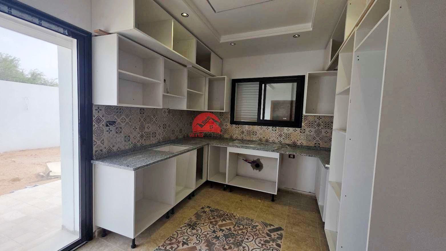 VILLA DE PLAIN-PIED À VENDRE À HOUMT SOUK DJERBA ZU - RÉF V713 - photo 3