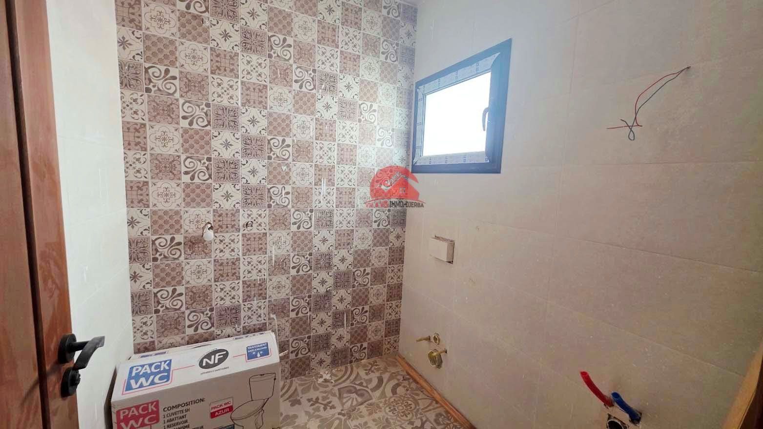 VILLA DE PLAIN-PIED À VENDRE À HOUMT SOUK DJERBA ZU - RÉF V713 - photo 5