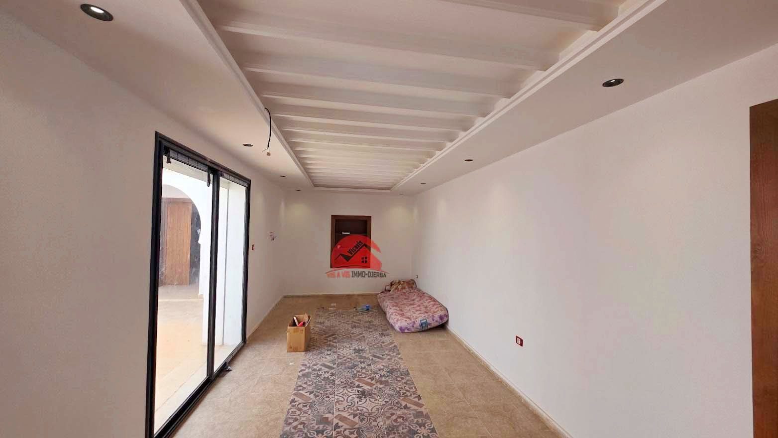 VILLA DE PLAIN-PIED À VENDRE À HOUMT SOUK DJERBA ZU - RÉF V713 - photo 3