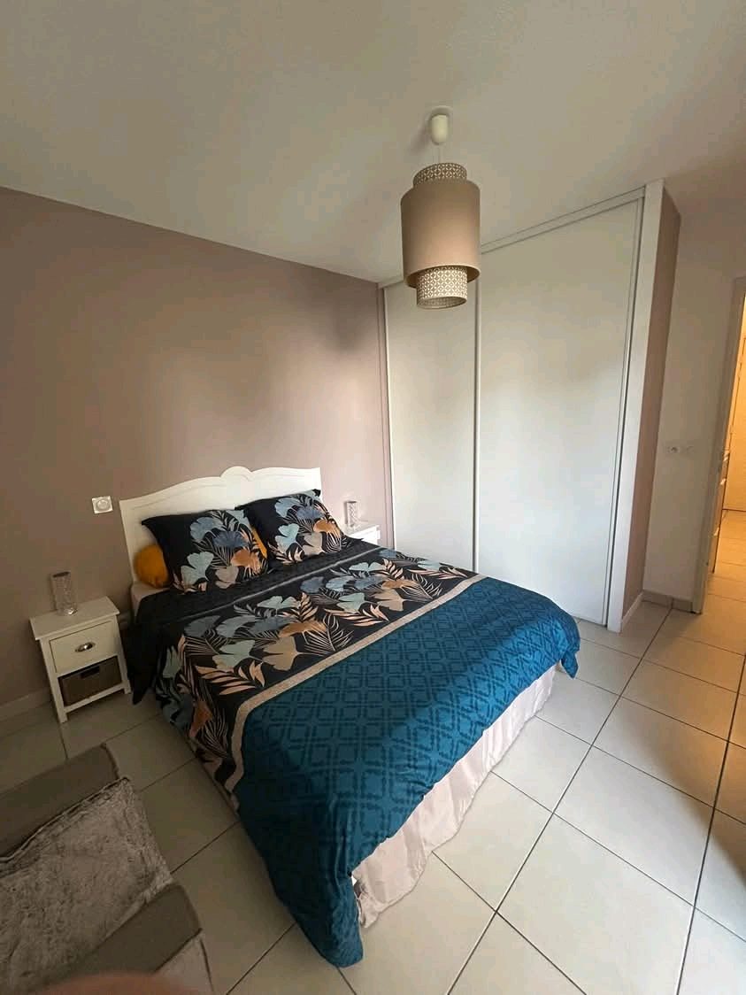 Appartement 2 Pièces Quartier Les Arceaux - photo 2