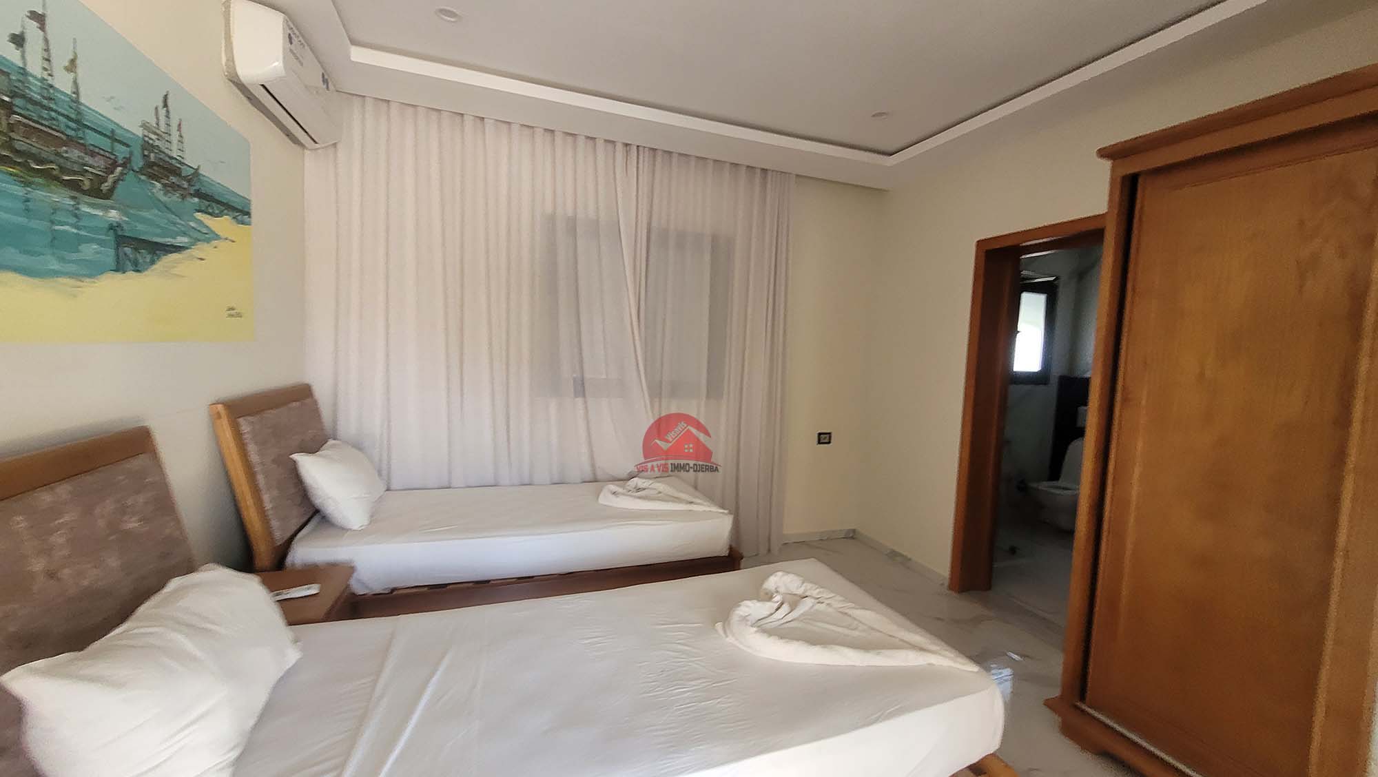VILLA MEUBLÉE EN ZONE TOURISTIQUE DJERBA ZT - RÉF V701 - photo 4