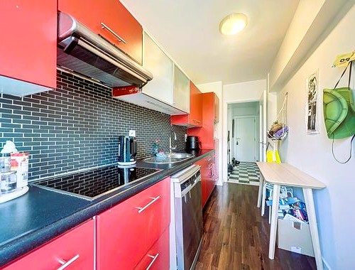 Appartement 2 pièces 32m2 centre ville du 10ème - photo 2
