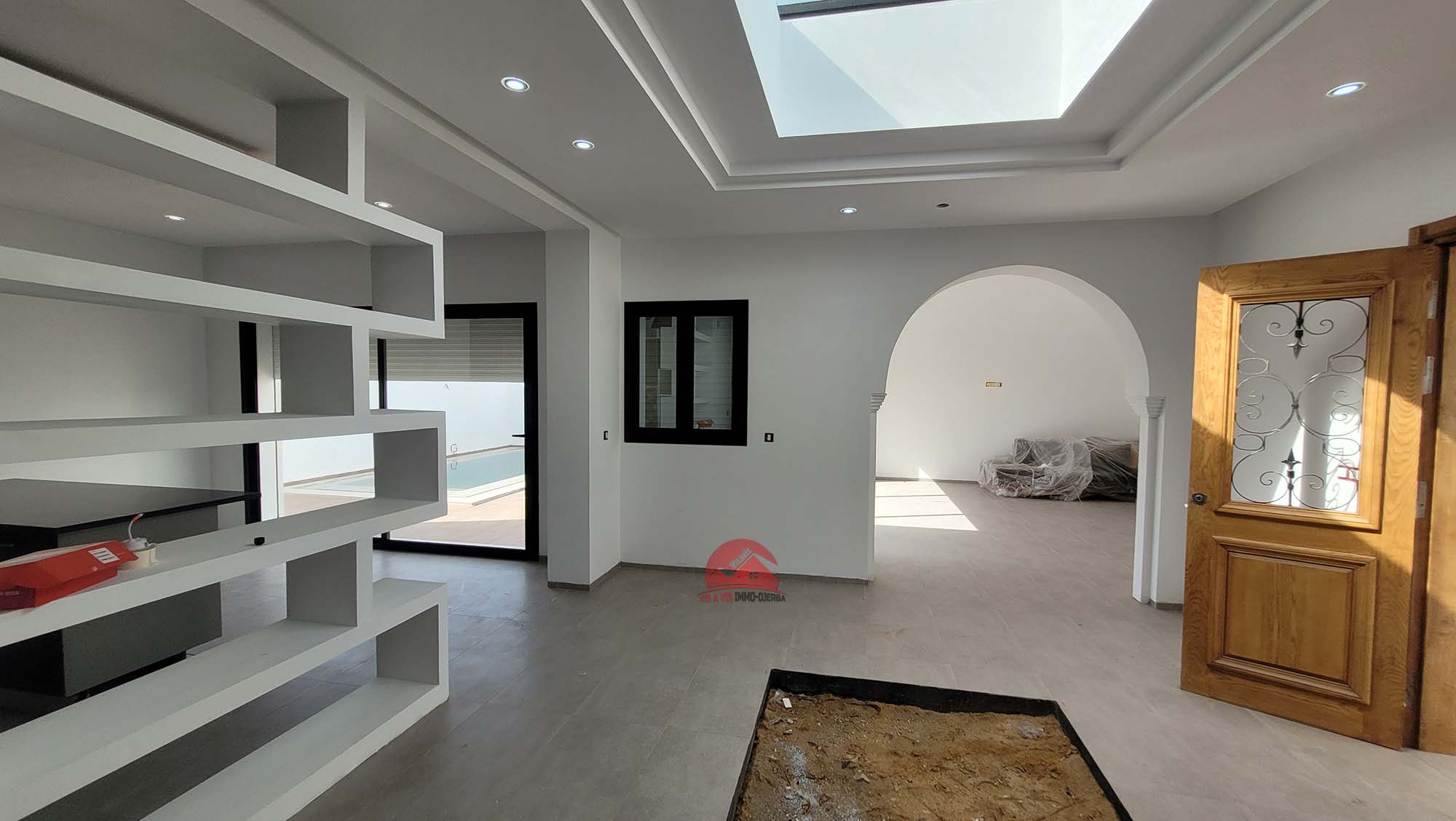 A VENDRE À DJERBA MIDOUN - VILLA AVEC PISCINE ZU - RÉF V683 - photo 2