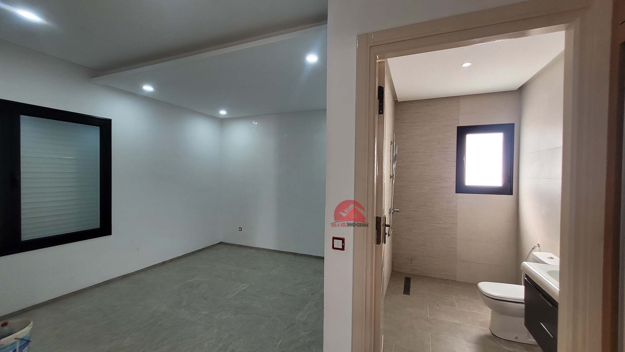 A VENDRE À DJERBA MIDOUN - VILLA AVEC PISCINE ZU - RÉF V683 - photo 4
