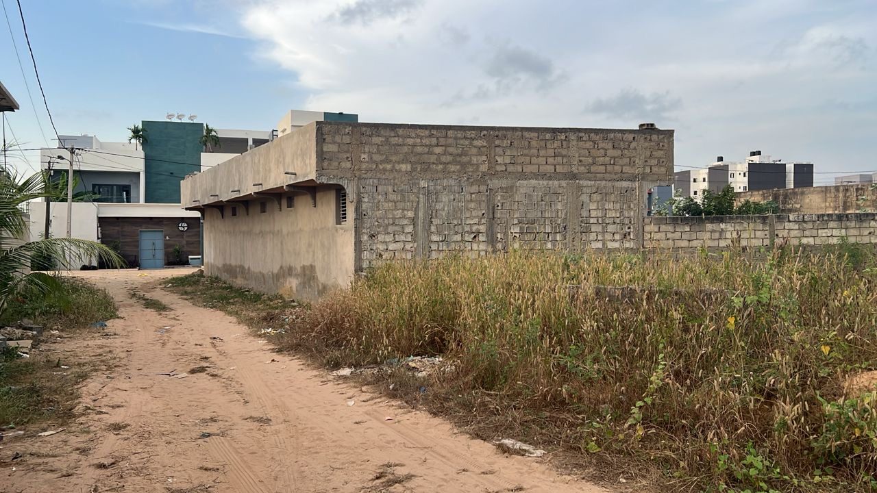 Terrain de 520 mètres carrés à vendre à Saly Sénégal - photo 3