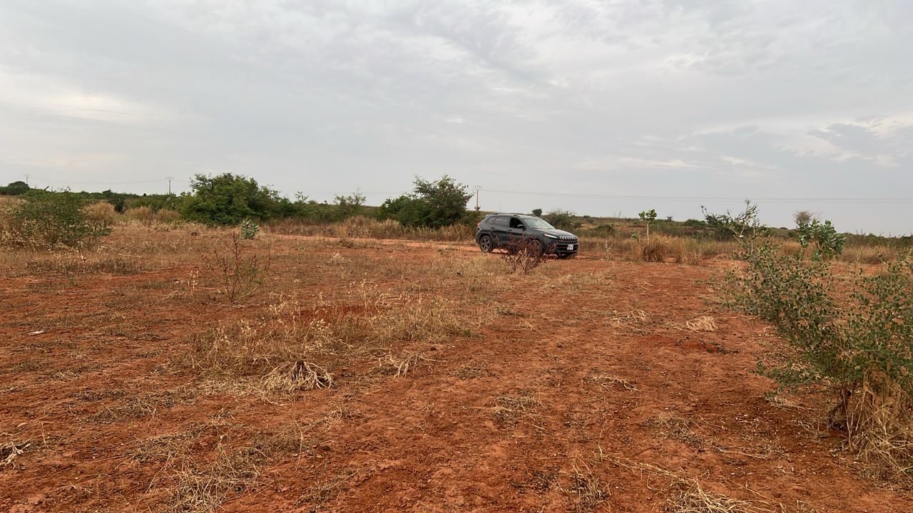 Terrains de 300 mètres carrés à vendre à Guéréo Sénégal - photo 4