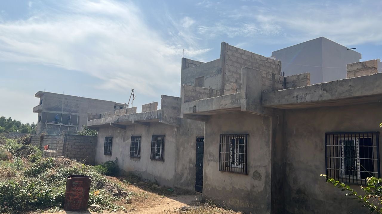 Terrain de 600 mètres carrés à vendre à Saly Sénégal - photo 4