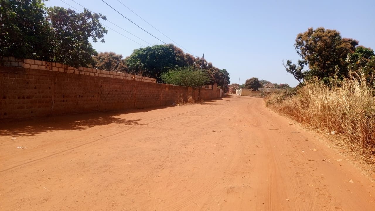 Terrain de 600 mètres carrés à vendre à Warang Sénégal - photo 2