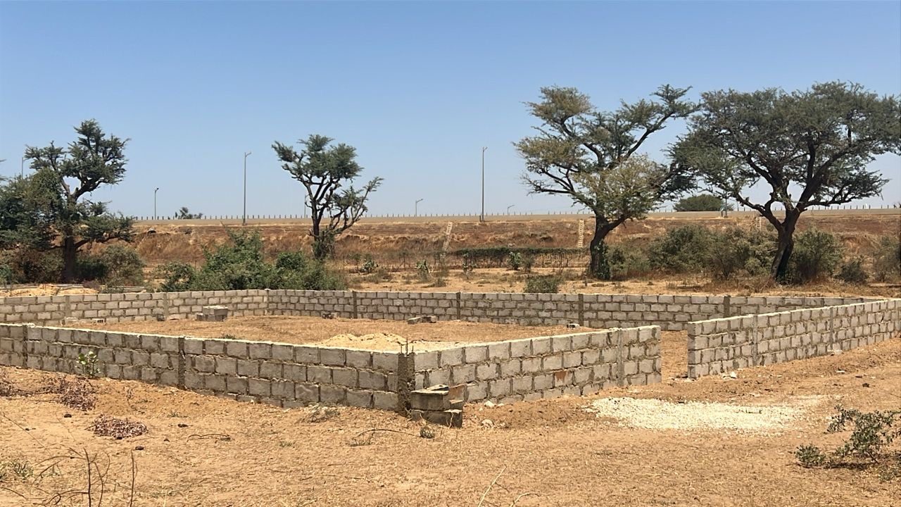 Terrains de 300 mètres carrés à vendre à Malicounda Sénégal - photo 3