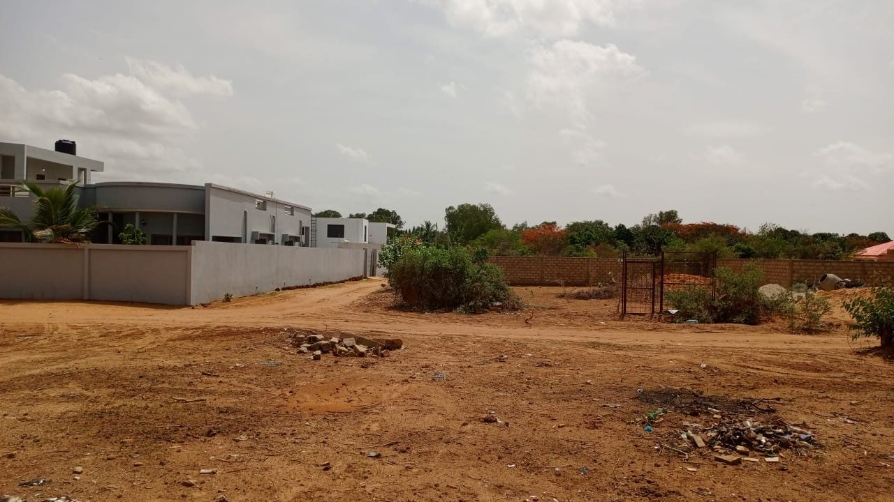 Terrain de 600 mètres carrés à vendre à Nguérigne Sénégal - photo 2
