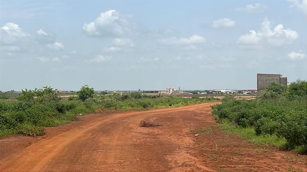 Terrains de 225 mètres carrés à vendre à Kiniabour Sénégal - photo 4