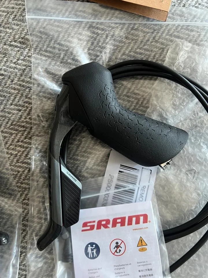 Manettes SRAM Rival AXS E1 - photo 3